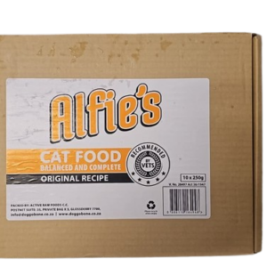 Alfies Chicken Mince Complete Meal for Cats